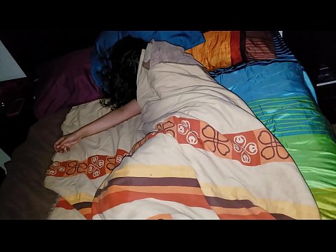 ❤️ UStepson ethuka umama wakhe omncinci ngoxa elele. Amanyala asekhaya kwi-xh.porngifmag-com.ru ❌️